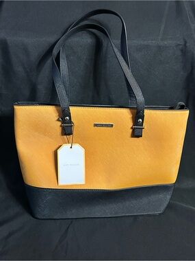 Amy Miller Women’s Two-Tone Orange & Black Tote Bag Purse NWT